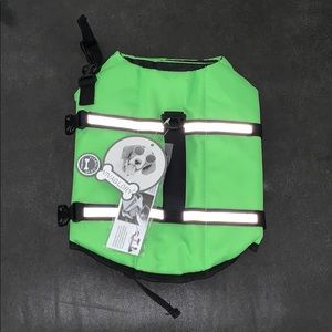 NWT BRAND NEW pet life jacket! 🐾☀️